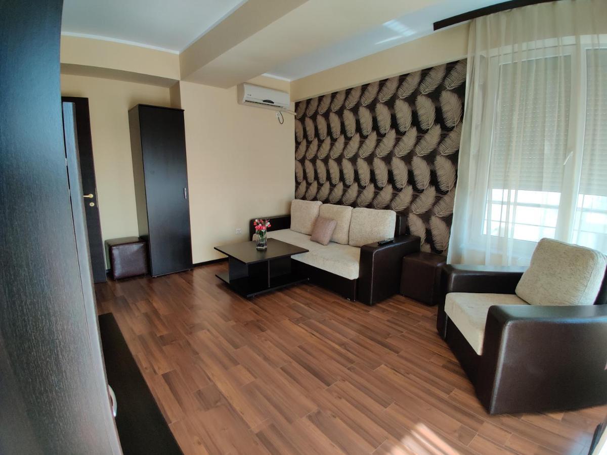 Summerland Beach&Sun Apartments Mamaia Exterior foto